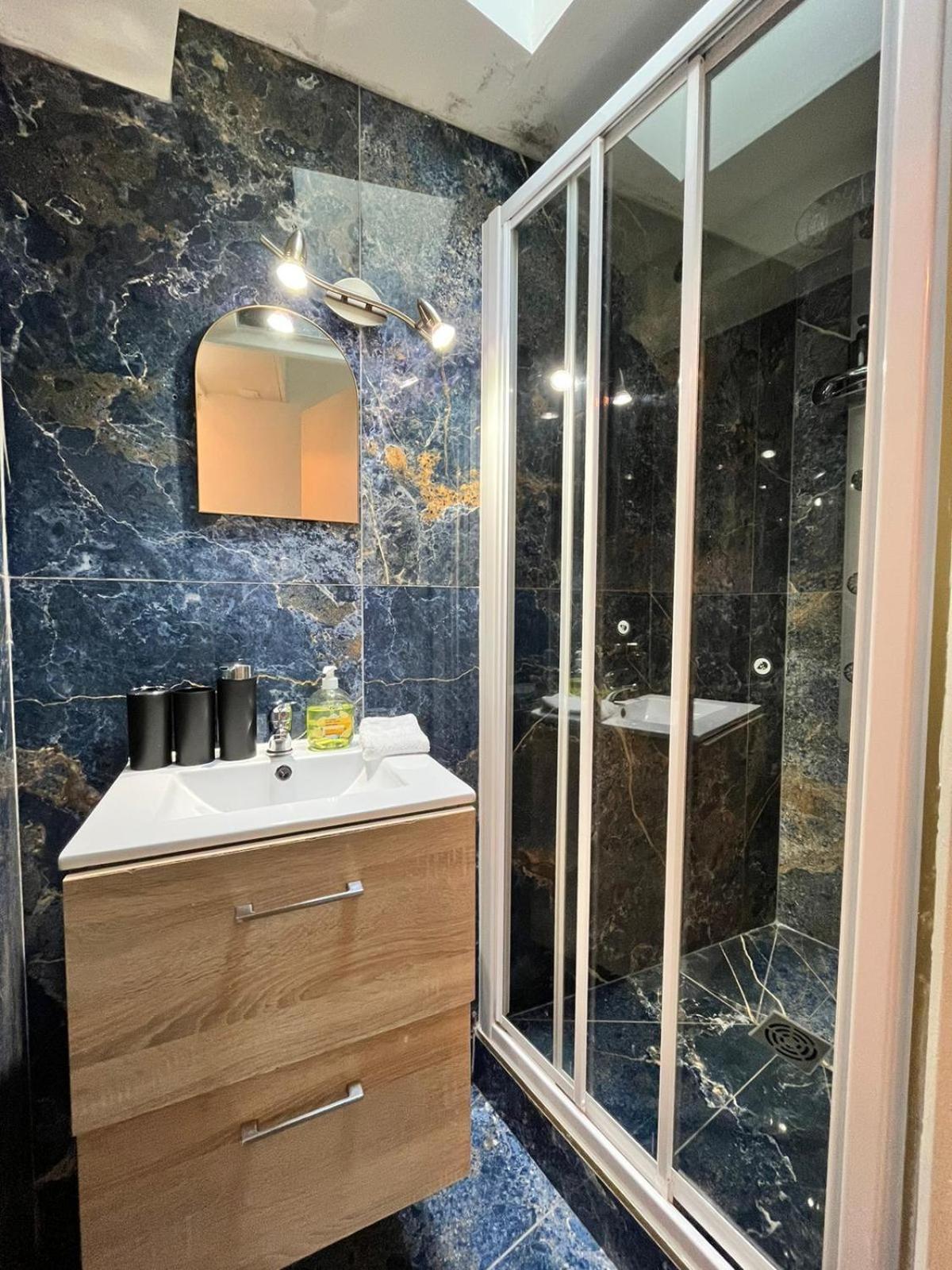 Ferienwohnung Golden Blue - Jacuzzi Rouen Exterior foto